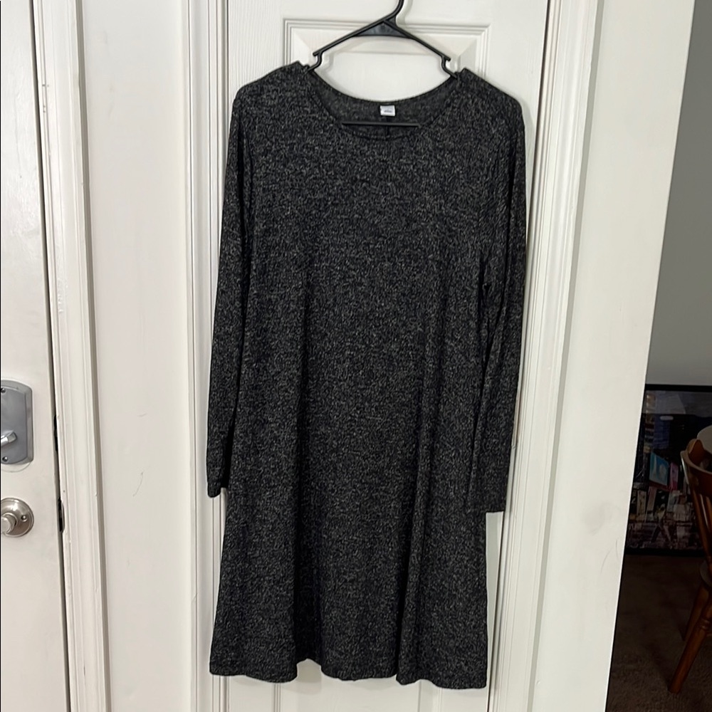 Old Navy Dark Heathered Long Sleeve Top